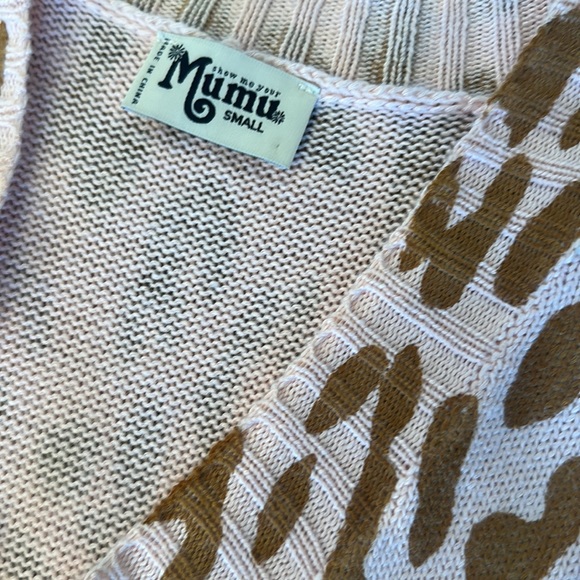 Pink leopard sweater - Picture 2 of 2